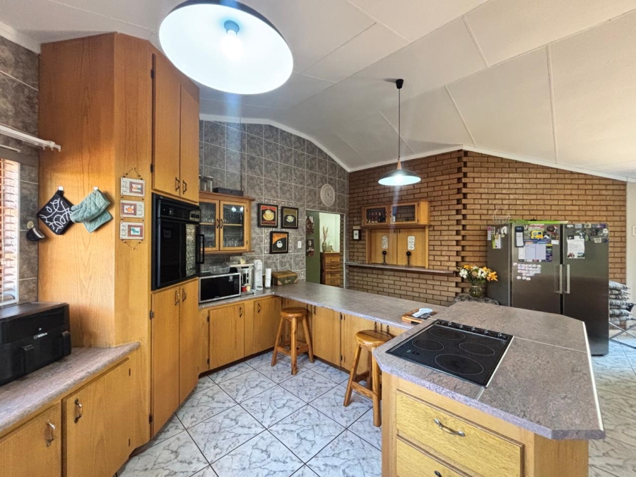 3 Bedroom Property for Sale in Mooivallei Park North West